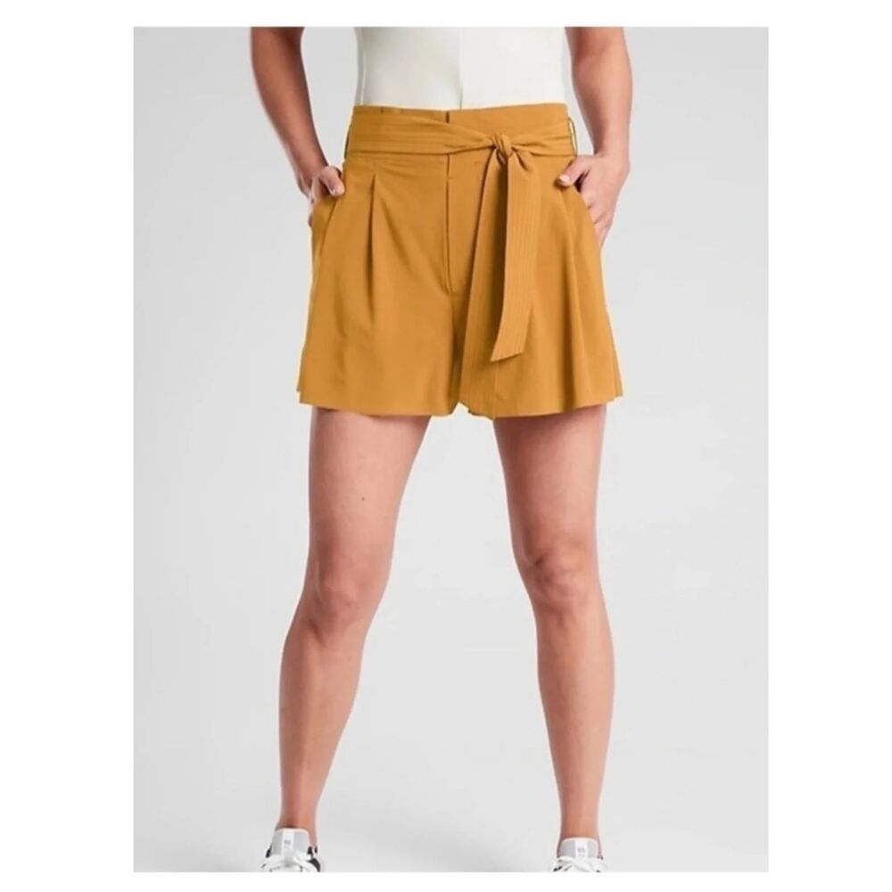 Athleta Skyline Shorts II mustard golden butterscotch